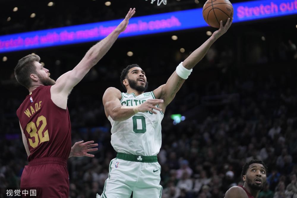 02年的康 02年的康