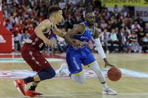 是略显保守 是略显保守