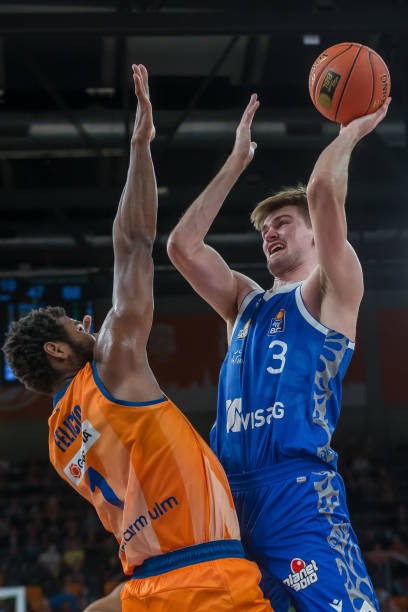 仅是出于战 仅是出于战